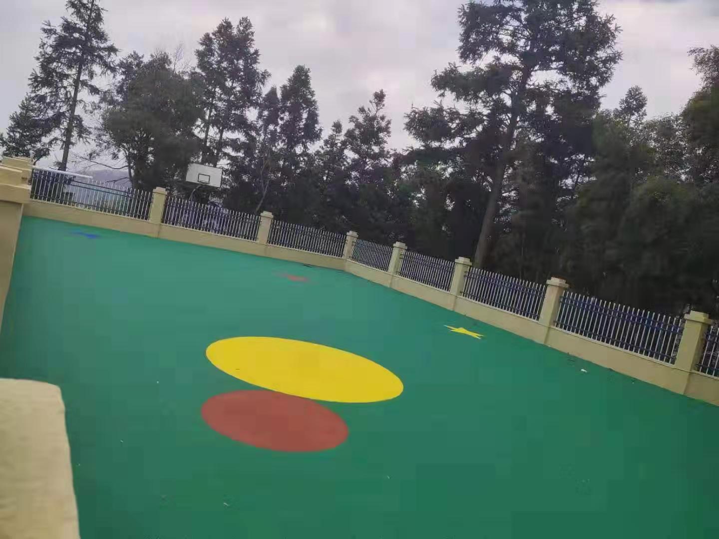 榕江縣高懂村同夢(mèng)幼兒園塑膠場(chǎng)地完工！-【玉峰體育】
