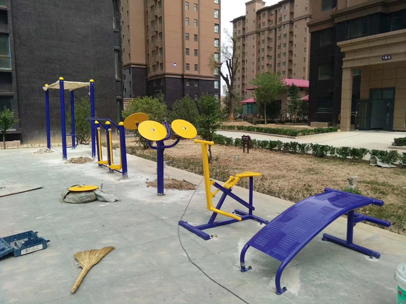 直埋式室外健身器材要注意夏季把好關